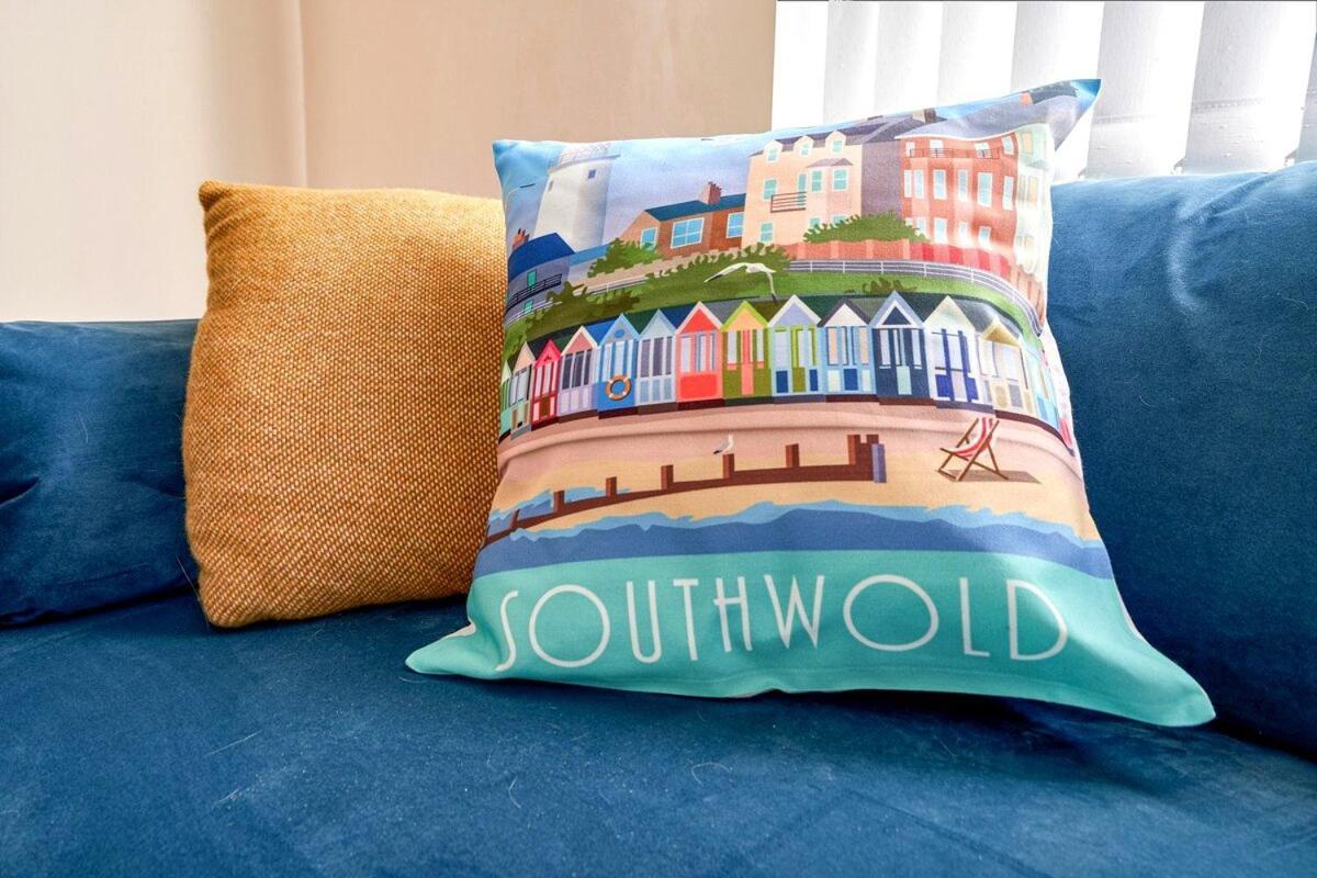 Stunning Ground Floor Apartment Near Southwold Exterior foto